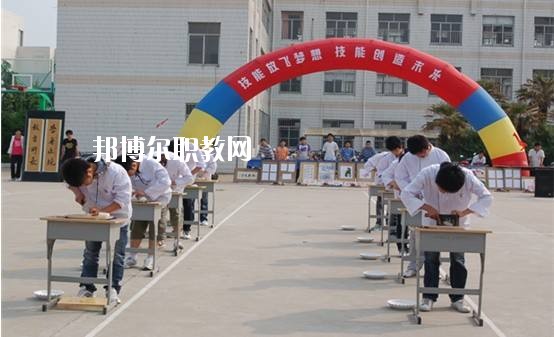 鄭州市實驗中等專業(yè)學校2021年報名條件、招生要求、招生對象