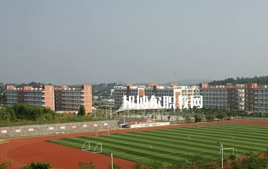 湛江市工商職業(yè)技術(shù)學(xué)校2020年報名條件、招生要求、招生對象