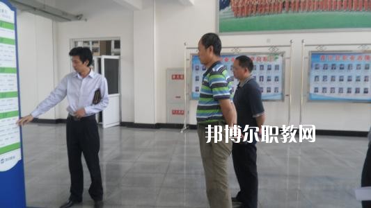 蘆山縣職業(yè)高級(jí)中學(xué)2020年報(bào)名條件、招生要求、招生對(duì)象