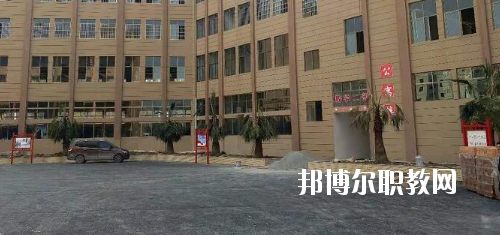 貴州航空工業(yè)技師學(xué)院樂灣校區(qū)怎么樣、好不好
