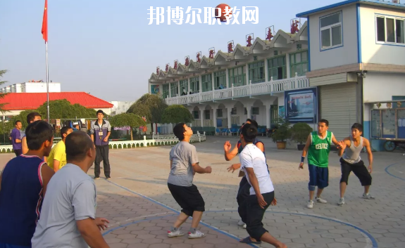 張家川縣阿拉伯語言學(xué)校2020年報名條件、招生要求、招生對象