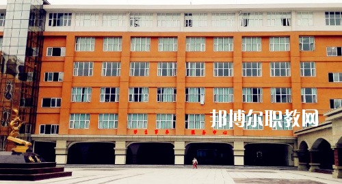 貴州護(hù)理職業(yè)技術(shù)學(xué)院(中職部)2020年報(bào)名條件、招生要求、招生對(duì)象
