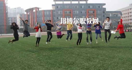 泊頭京泊職業(yè)技術(shù)學(xué)校2020年學(xué)費(fèi)、收費(fèi)多少