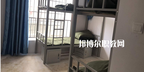 畢節(jié)幼兒師范高等?？茖W(xué)校(中職部)2020年宿舍條件