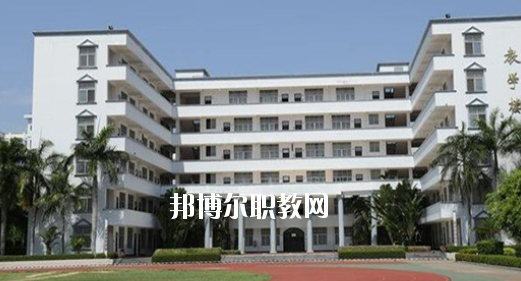 蚌埠汽車(chē)工程學(xué)校怎么樣、好不好