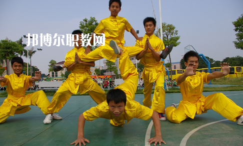 惠州求實職業(yè)技術(shù)學校2020年招生辦聯(lián)系電話