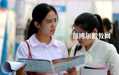 四川2020年讀幼師學(xué)?？梢钥即髮W(xué)嗎