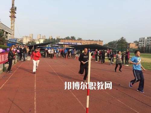 洛陽市體育運動學(xué)校2021年報名條件、招生要求、招生對象