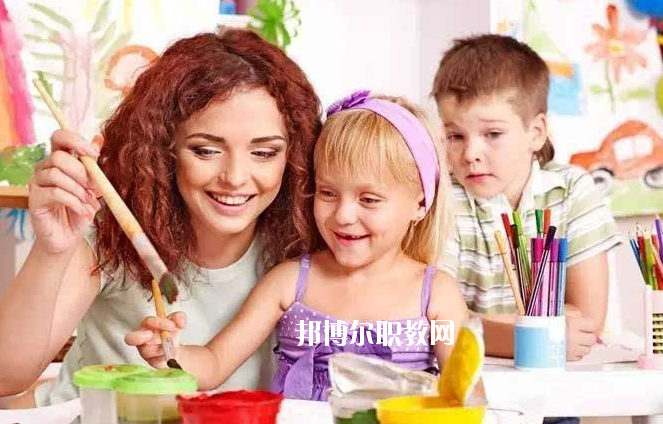 湖北2020年幼師學(xué)校學(xué)什么專(zhuān)業(yè)好