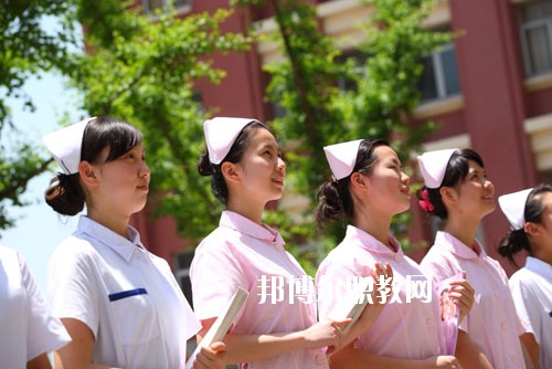 四川2020年初中生學衛(wèi)校怎樣