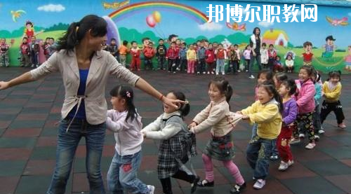 貴州2020年讀幼師學校學什么技術好