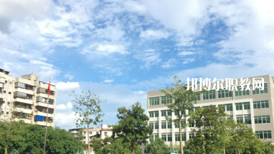 梅縣技工學(xué)校2020年報(bào)名條件、招生要求、招生對(duì)象