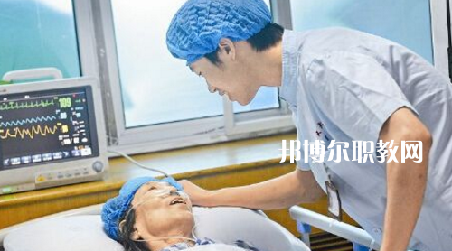 貴陽(yáng)2021年男生在衛(wèi)校學(xué)什么好