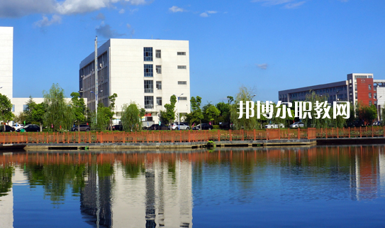 安徽銅陵技師學院怎么樣、好不好