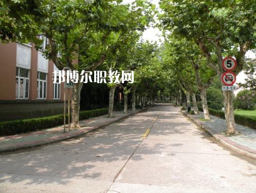成都市機(jī)械職業(yè)技術(shù)學(xué)校2021年招生錄取分?jǐn)?shù)線(xiàn)