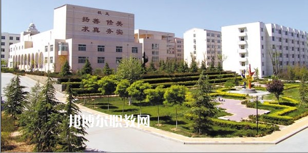 閬中旅游學(xué)校2021年招生錄取分?jǐn)?shù)線(xiàn)