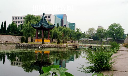 安徽理工技師學(xué)院2021年報(bào)名條件、招生要求、招生對(duì)象