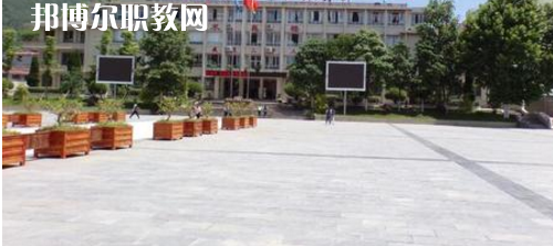 遵義計(jì)算機(jī)學(xué)校怎么樣、好不好