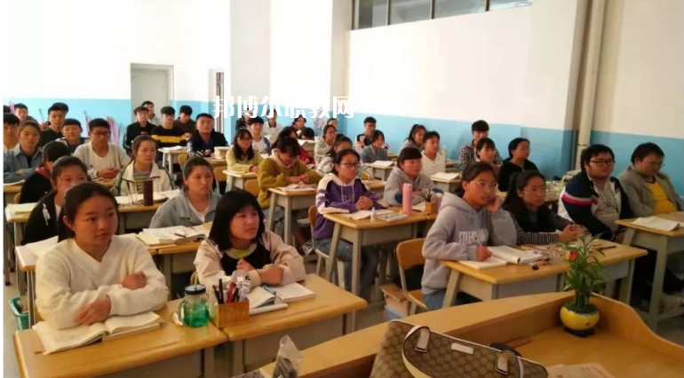 曲靖富源職業(yè)技術(shù)學(xué)校2021年學(xué)費(fèi)、收費(fèi)多少