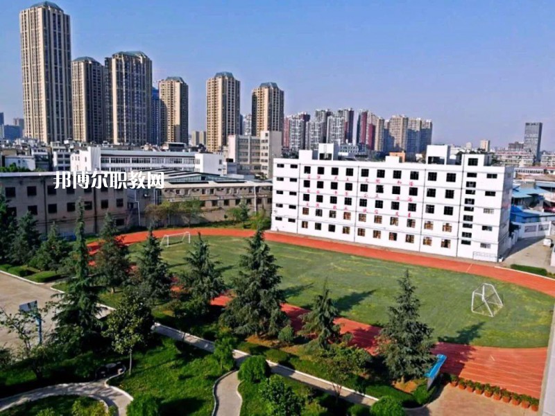 昆明西山區(qū)職業(yè)高級中學(xué)怎么樣，好不好