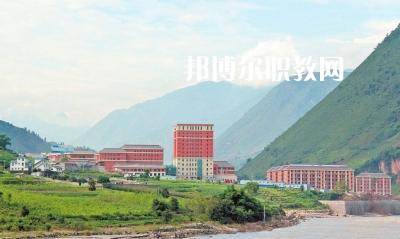 怒江州民族中等專業(yè)學(xué)校怎么樣、好不好
