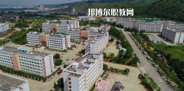 文山農(nóng)業(yè)學(xué)校2021年報(bào)名條件、招生要求、招生對(duì)象