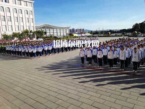 玉溪工業(yè)財貿(mào)學(xué)校2021年報名條件、招生要求、招生對象