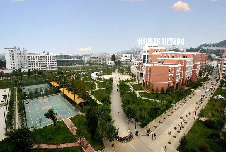 云南財經(jīng)學校2021年報名條件、招生要求、招生對象