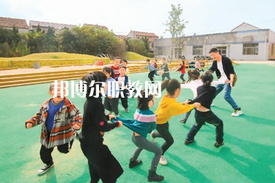 云南2021年中專幼師學(xué)校可以考大專嗎