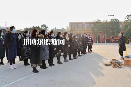 四川五月花技師學(xué)院2021年學(xué)費(fèi)、收費(fèi)多少