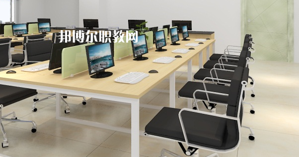 河北2022年男生上電子商務(wù)學校學什么專業(yè)好