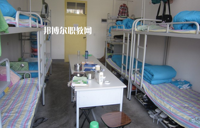 秦安縣古城農業(yè)中學2022年宿舍條件