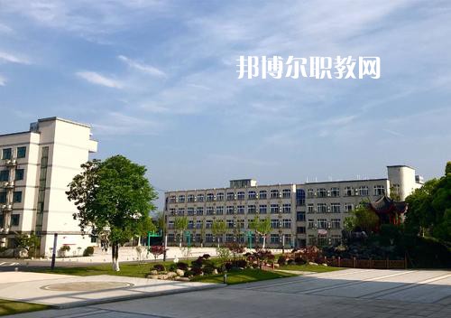 秦皇島市燕?？萍悸殬I(yè)學(xué)校網(wǎng)站網(wǎng)址