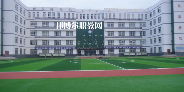 文縣職業(yè)技術(shù)學(xué)校2022年報名條件、招生要求、招生對象