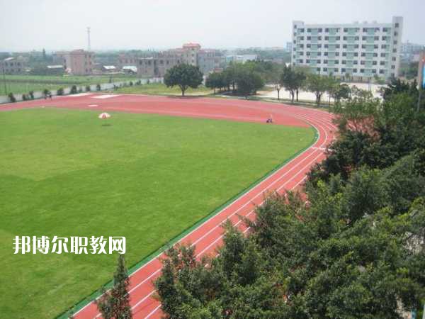 重慶航運(yùn)旅游學(xué)校怎么樣、好不好