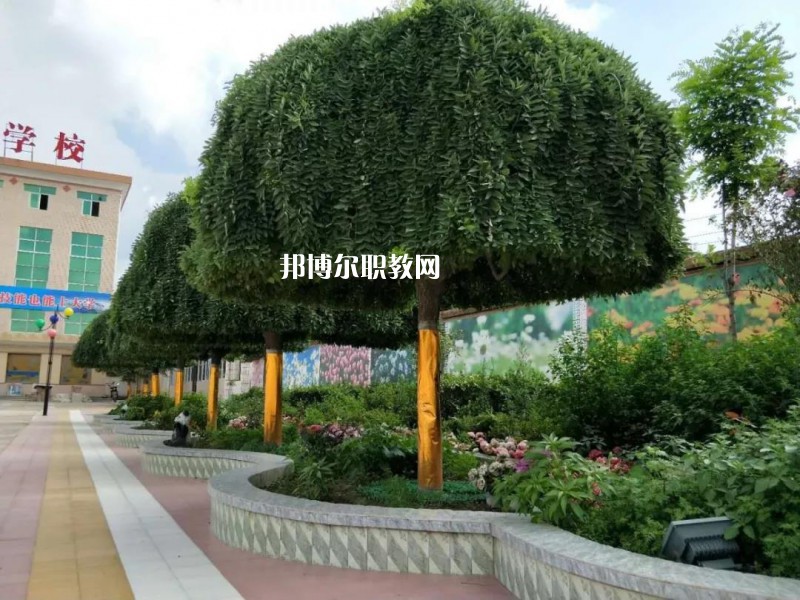 甘肅新世紀(jì)科技技工學(xué)校2022年學(xué)費(fèi)、收費(fèi)多少