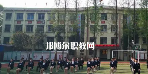 成都恒輝技工學(xué)校2022年招生辦聯(lián)系電話(huà)