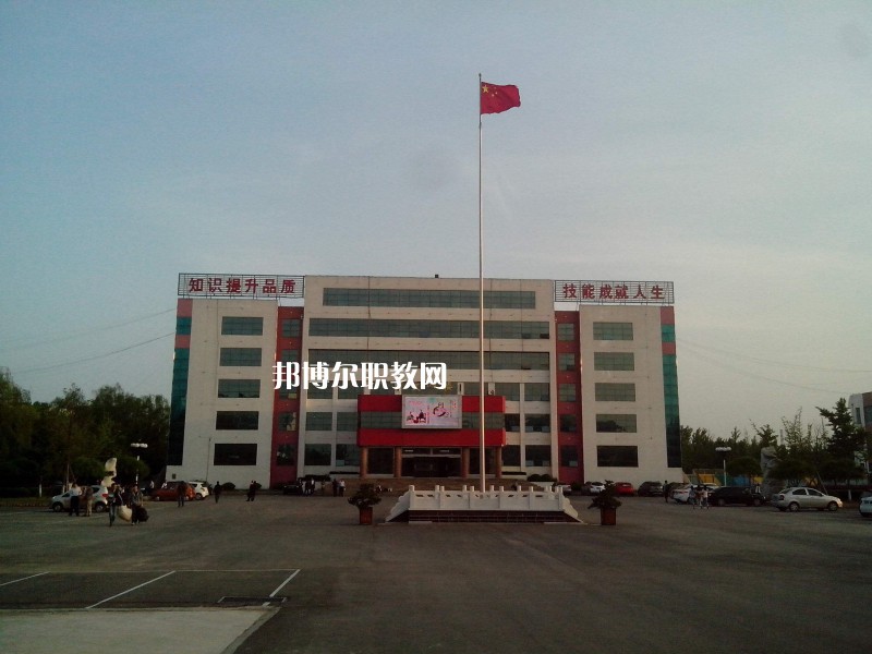 隴南農(nóng)業(yè)學(xué)校2022年報(bào)名條件、招生要求、招生對(duì)象