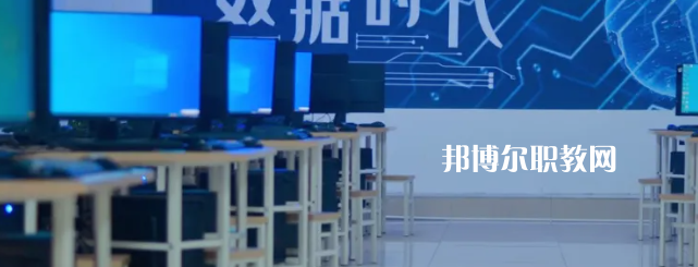 中國(guó)五冶高級(jí)技工學(xué)校龍泉校區(qū)怎么樣、好不好