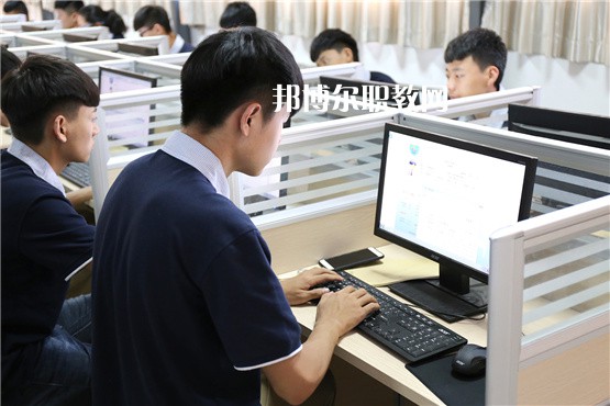 石家莊財經(jīng)商貿(mào)學(xué)校2022年報名條件、招生要求、招生對象