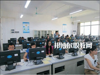 石家莊長城中等專業(yè)學校2022年招生錄取分數(shù)線