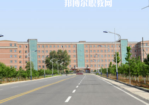 咸陽(yáng)陜廣電子機(jī)械職業(yè)技術(shù)學(xué)校2022年招生辦聯(lián)系電話(huà)