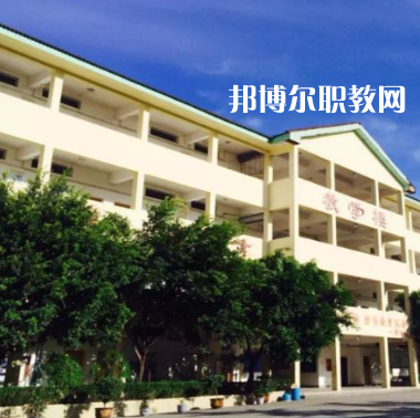 重慶西域技工學(xué)校2022年報(bào)名條件、招生要求、招生對(duì)象