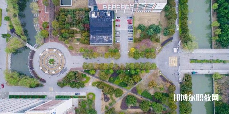 蘇州工業(yè)園區(qū)工業(yè)技術(shù)學(xué)校2022年報(bào)名條件、招生要求、招生對象