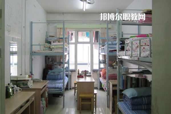 汕頭琪雅美容化妝職業(yè)技術(shù)學校2022年宿舍條件