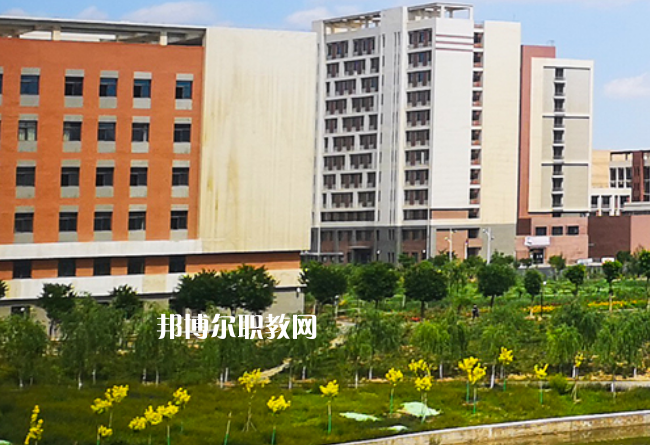 蘭州市商業(yè)學(xué)校2022年報(bào)名條件、招生要求、招生對象 