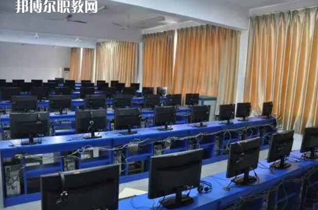 四川省信息通信學(xué)校2022年報(bào)名條件、招生對(duì)象、招生要求