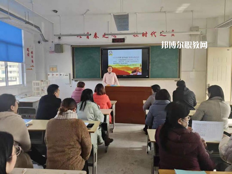 江蘇啟東中等專業(yè)學(xué)校2022年報(bào)名條件、招生要求、招生對(duì)象