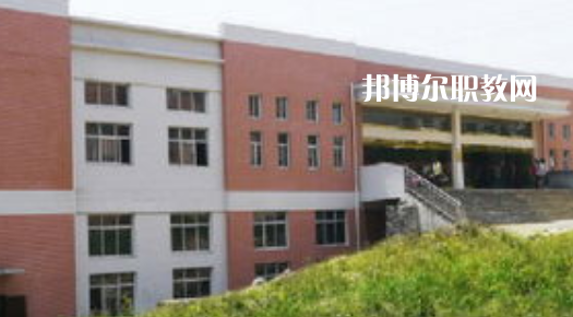 德江中等職業(yè)學(xué)校2022年報(bào)名條件、招生要求、招生對(duì)象