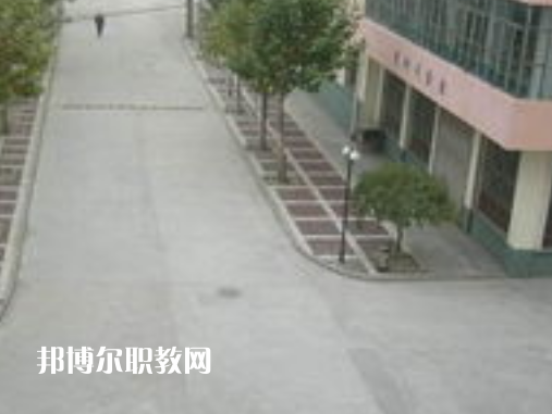蘭州鐵路機械學校2022年報名條件、招生要求、招生對象